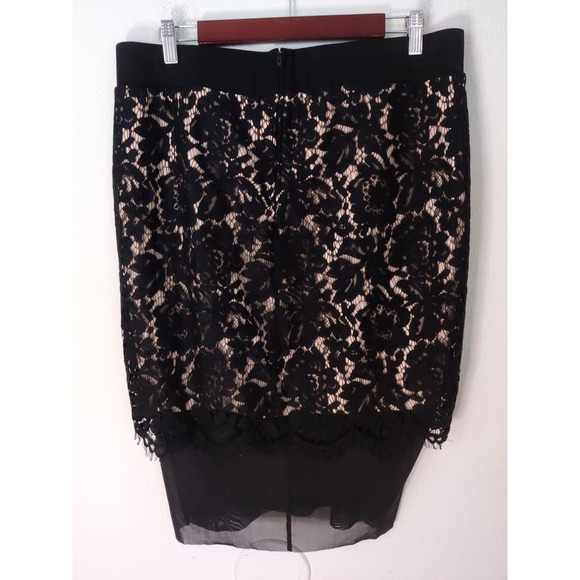 Torrid Black & Nude Lined Floral Lace w/ Chiffon Hem Skirt Size Large or 0X - Picture 7 of 10
